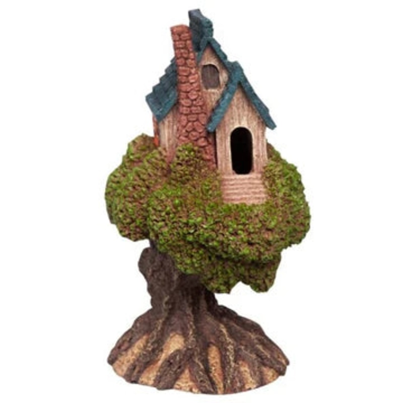 Treehouse 10×10.5x17cmh
