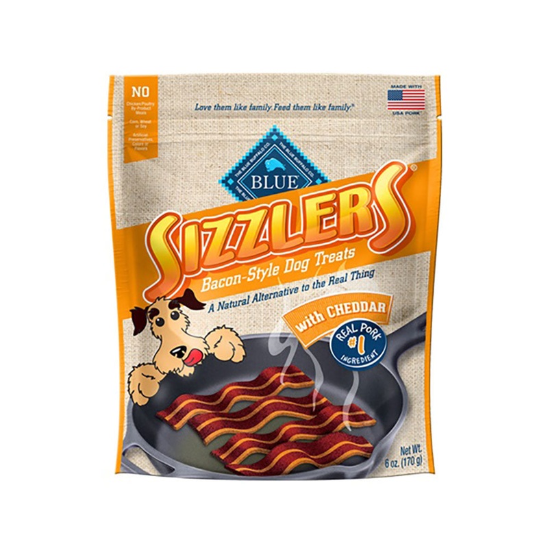 Blue Buffalo Sizzlers Natural Bacon Style Dog Treats with Cheddar 15 Oz