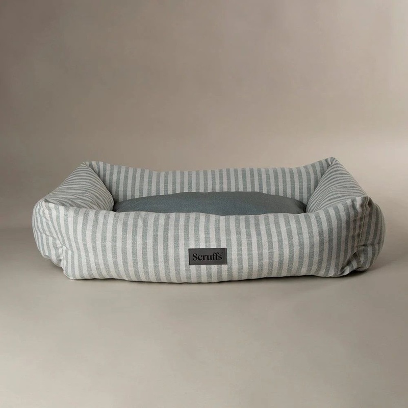 Scruffs Coastal Box Dog Bed – Blue Medium