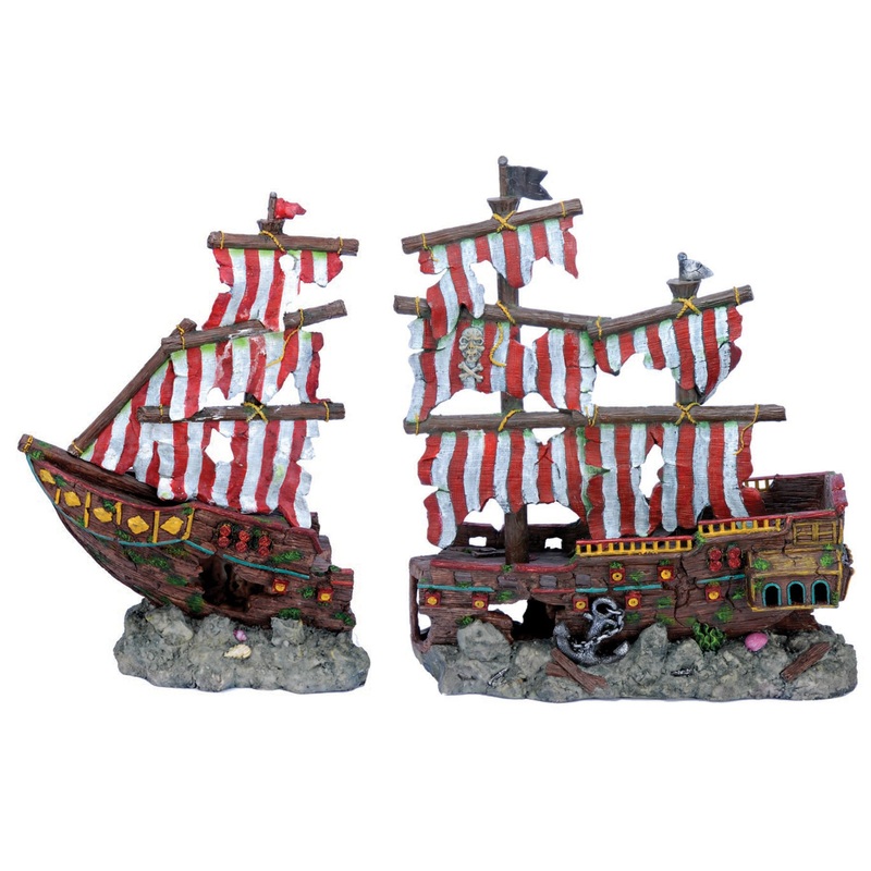 Penn Plax Striped Sail Shipwreck Set Bow & Stern