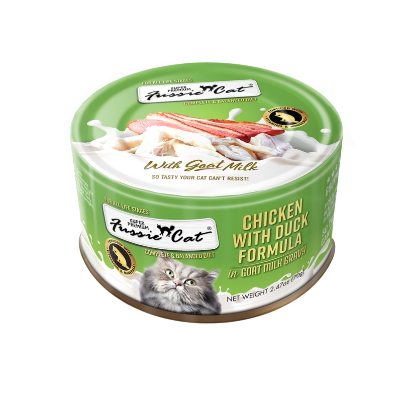 Fussie Cat Super Premium Chicken with Duck in Goats Milk 2.47oz can