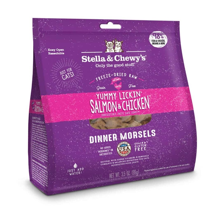 Stella & Chewy’s Dinner Morsels Yummy Lickin  Salmon & Chicken Freeze-dried Raw Dinner Morsels Cat Food 3.5oz