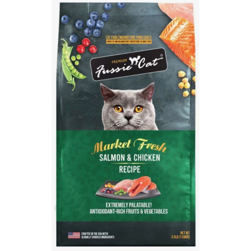 FUSSIE CAT MARKET FRESH SALMON AND CHICKEN 4LB