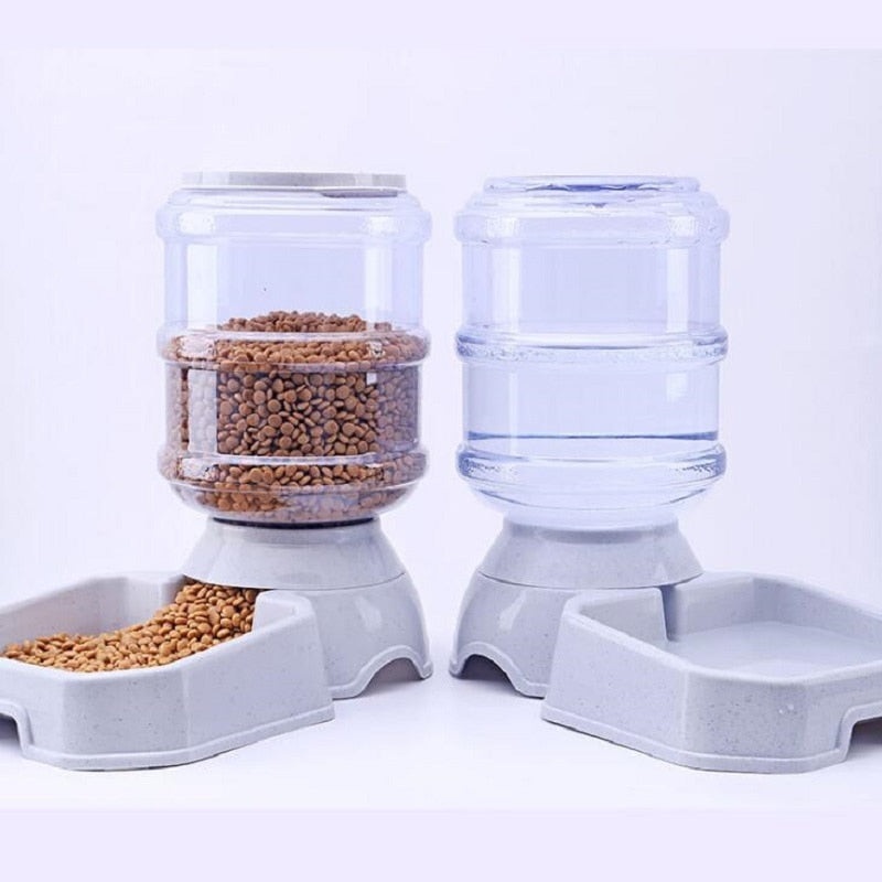 3.5L Plastic Pet Feeder & Waterer Square