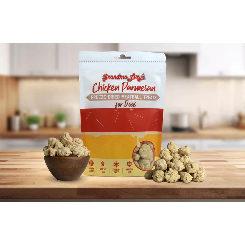 Grandma Lucy’s Freeze-Dried Meatballs Chicken Parmesan Dog Treats 3 oz